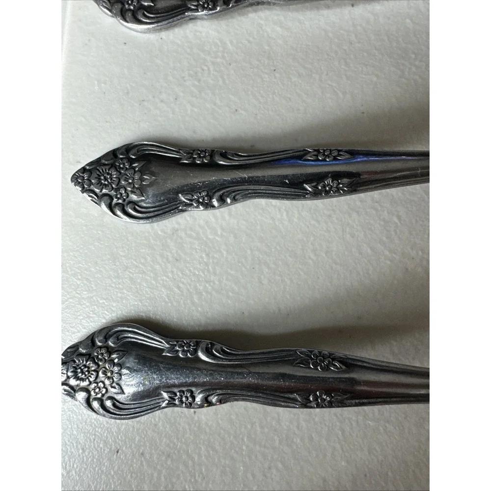 Stanley Roberts Rogers DREAM ROSE BUD Stainless Oval Soup Spoons Lot‎ Of 4